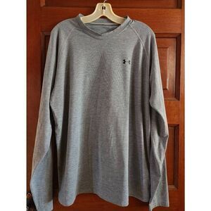 Under Armour Large Grey Long Sleeve Shirt